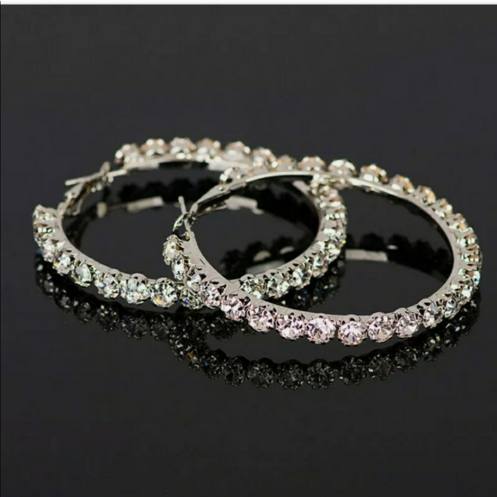 New Fashion Silver Hoop Earrings - Picture 6 of 7